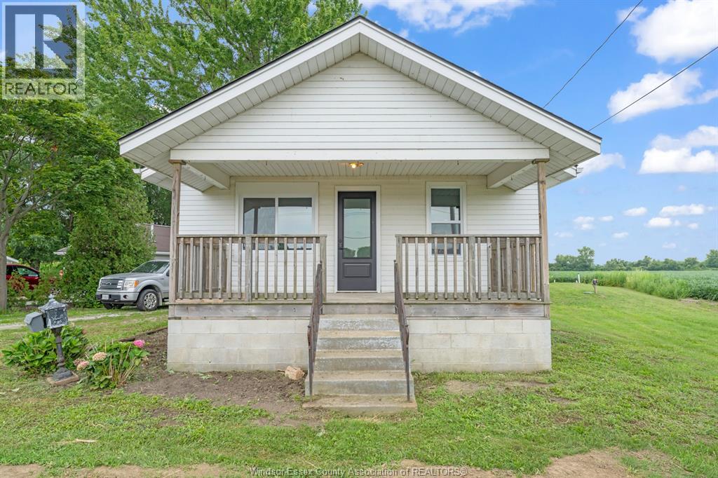 389 County Road 20, Kingsville