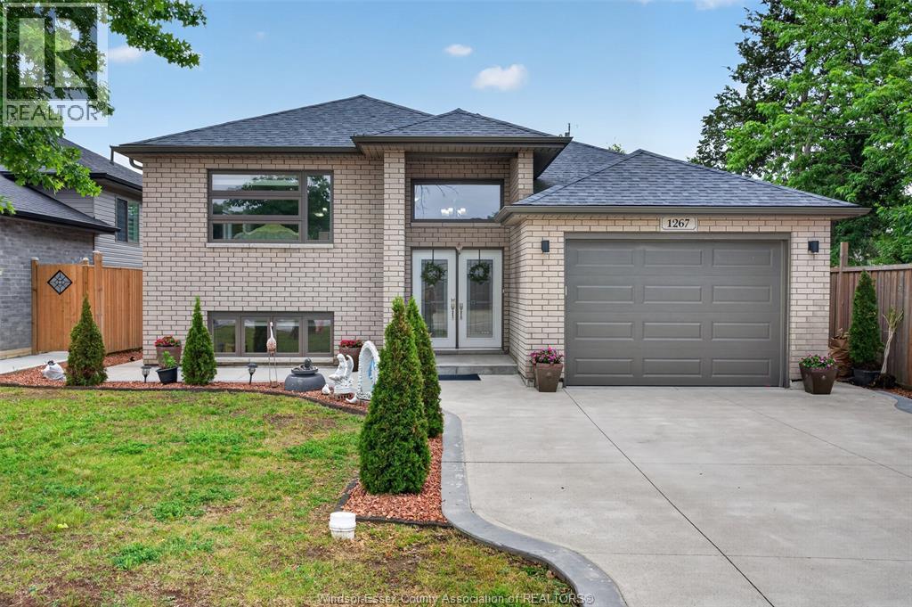 1267 EASTLAWN AVENUE, Windsor