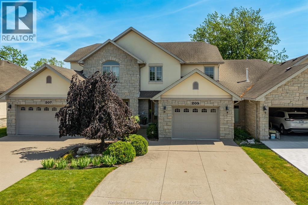 205 WHISPER CREEK CIRCLE, Tecumseh