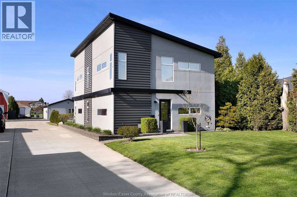 136 Lowes Sideroad, Amherstburg