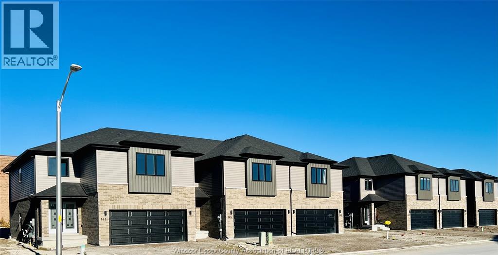 8 BETTY COURT, Chatham