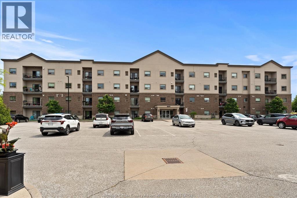 8475 WYANDOTTE STREET UnitNo. 111, Windsor