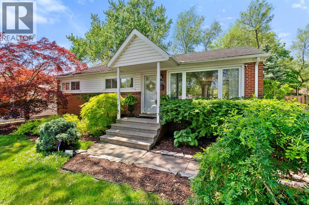 3155 VIRGINIA PARK AVENUE, Windsor