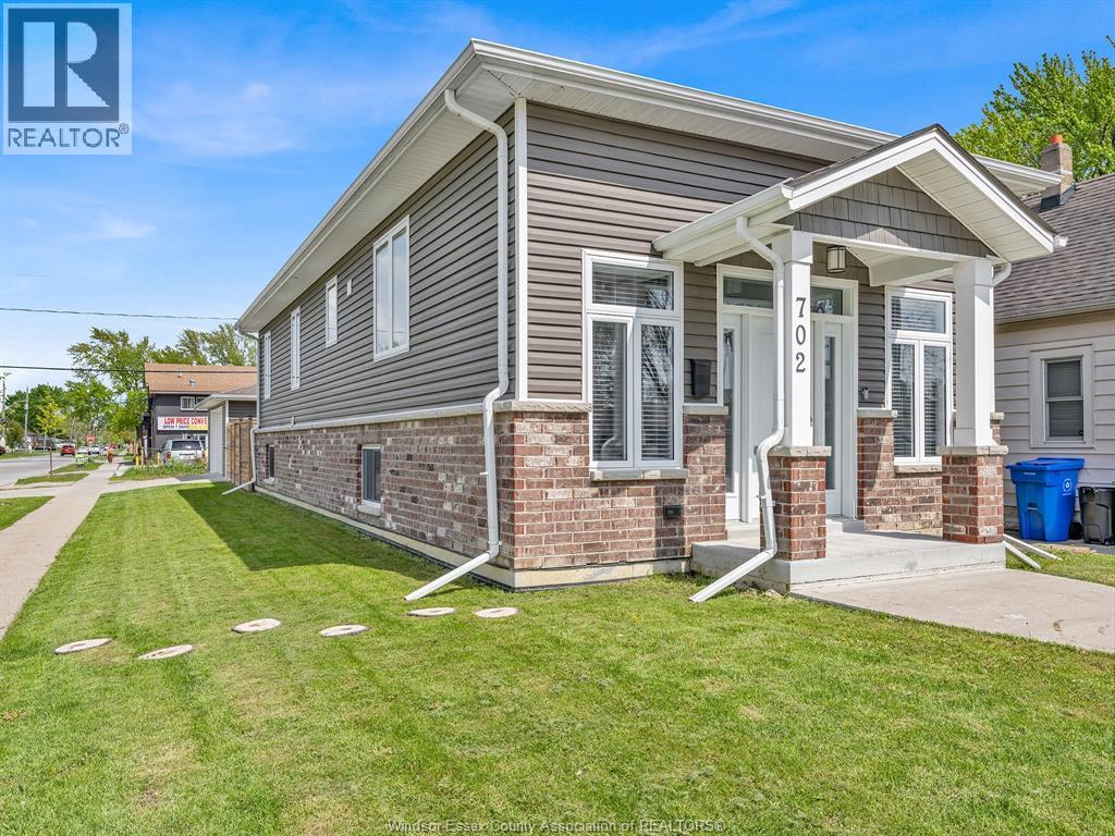 702 LESPERANCE ROAD, Tecumseh