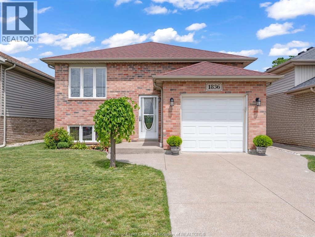 1836 SHEPHERD, Windsor