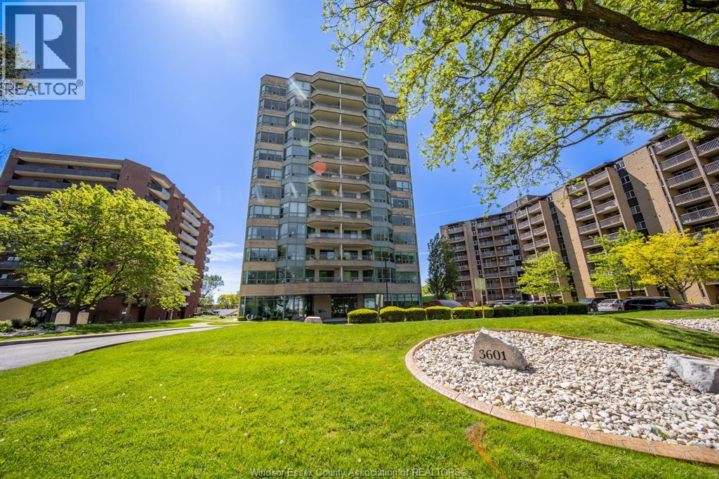 3601 RIVERSIDE DRIVE East UnitNo. 607, Windsor