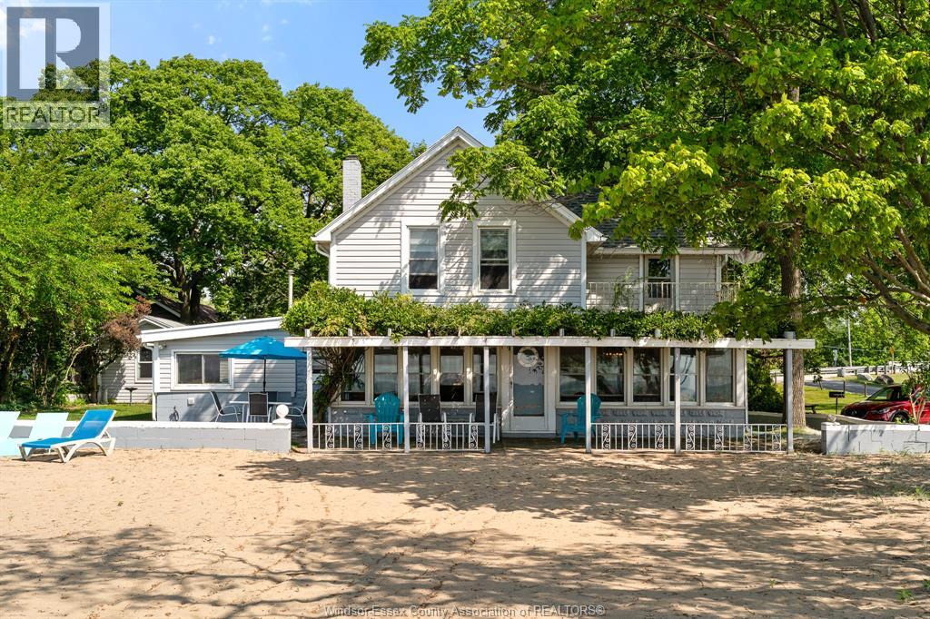 1031 HERITAGE ROAD, Kingsville