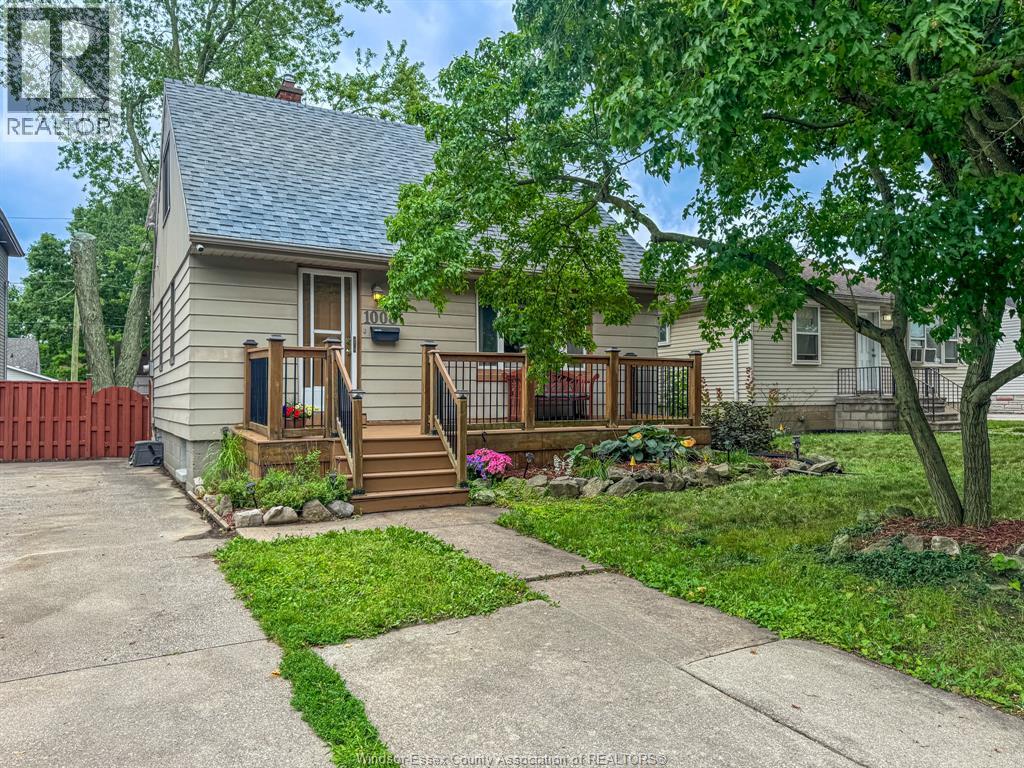 1008 ASKIN AVENUE, Windsor