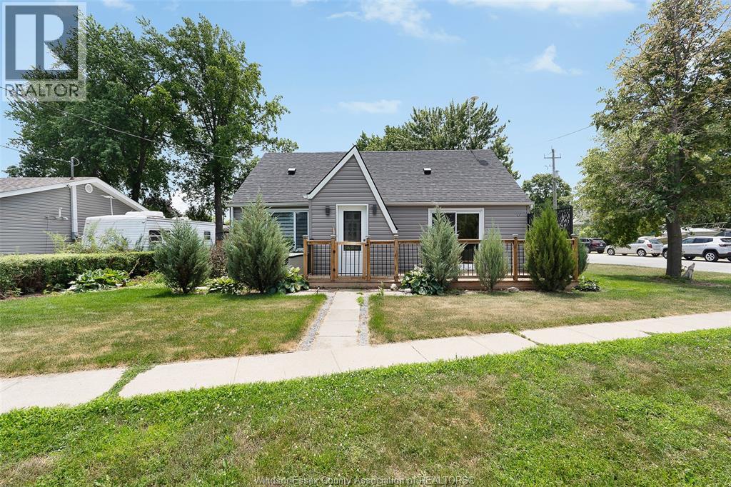 430 BROADWAY STREET, Belle River