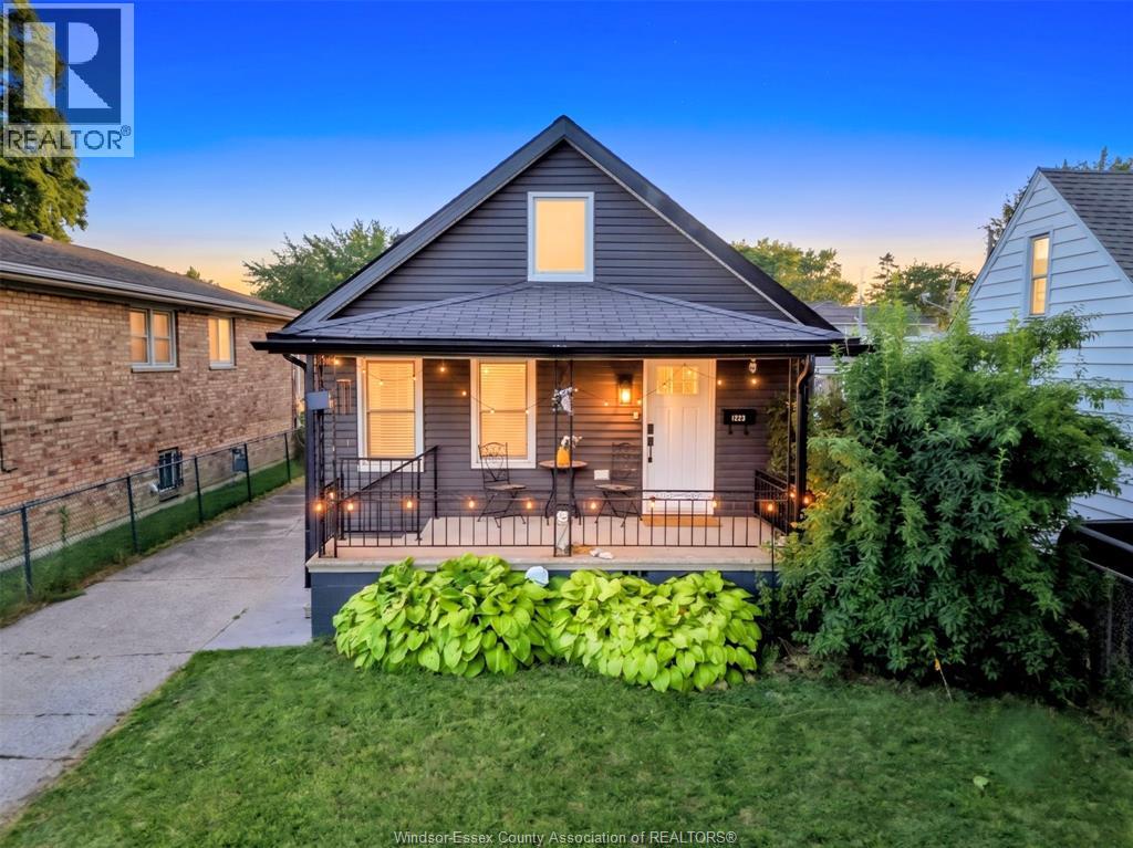 1223 AUBIN, Windsor