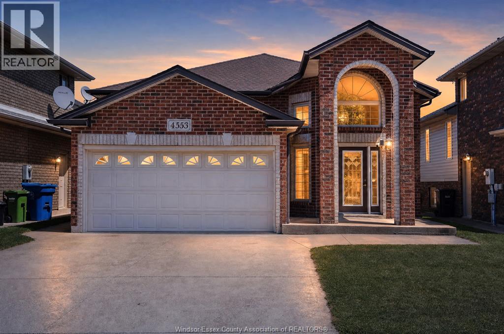 4553 OSAKA CIRCLE, Windsor