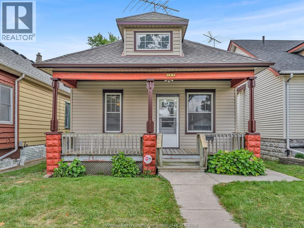 489 MCKAY, Windsor