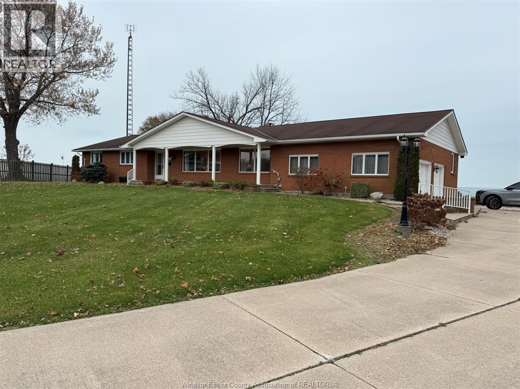 1239 OXFORD & LOT 13 OXFORD AVENUE, Kingsville