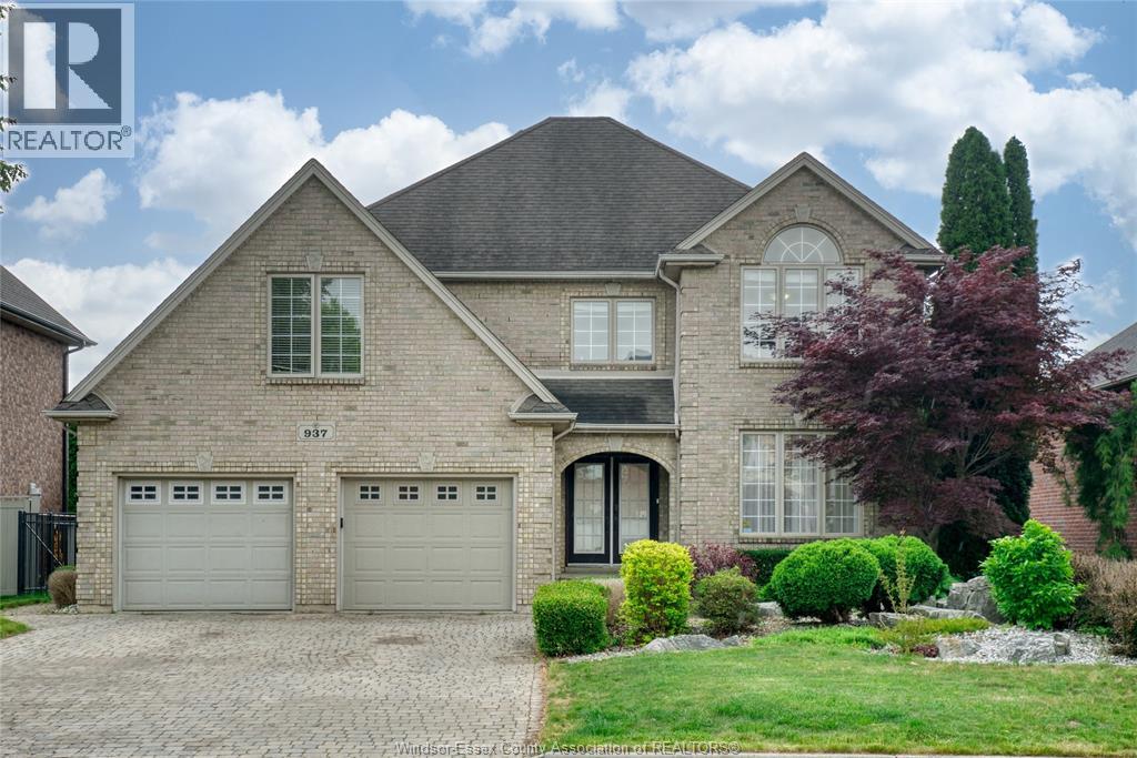 937 PAVAN, Windsor