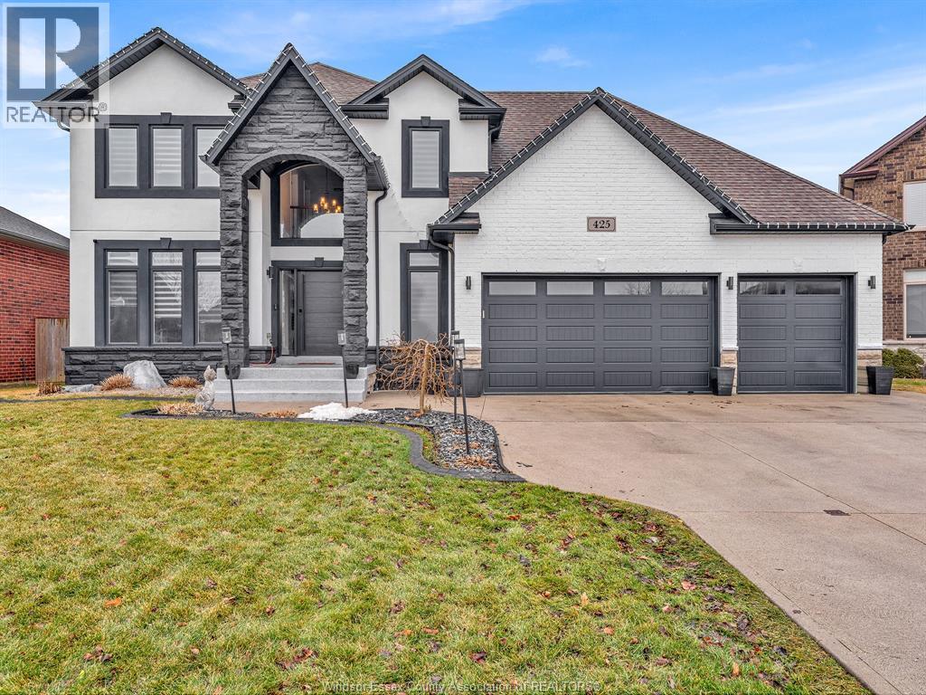425 PINEHURST, Lakeshore
