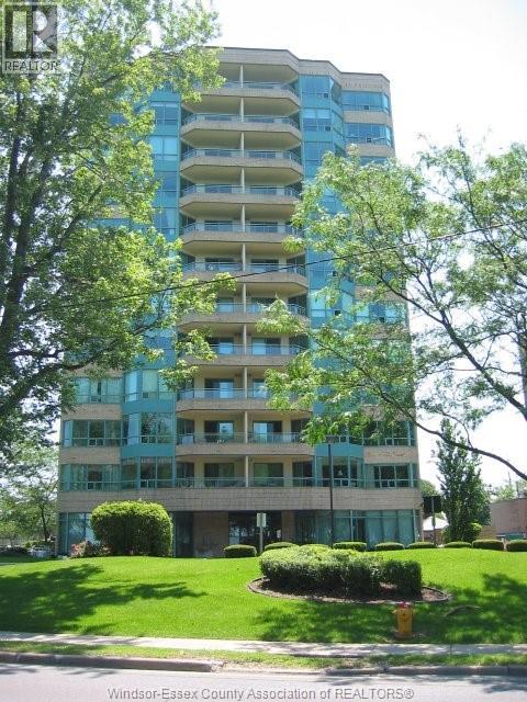 3601 RIVERSIDE DRIVE East UnitNo. 906, Windsor