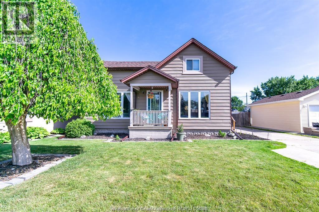 12346-48 ARBOUR STREET, Tecumseh