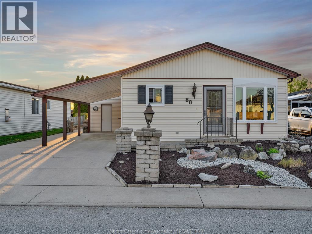 88 PARKSIDE, McGregor