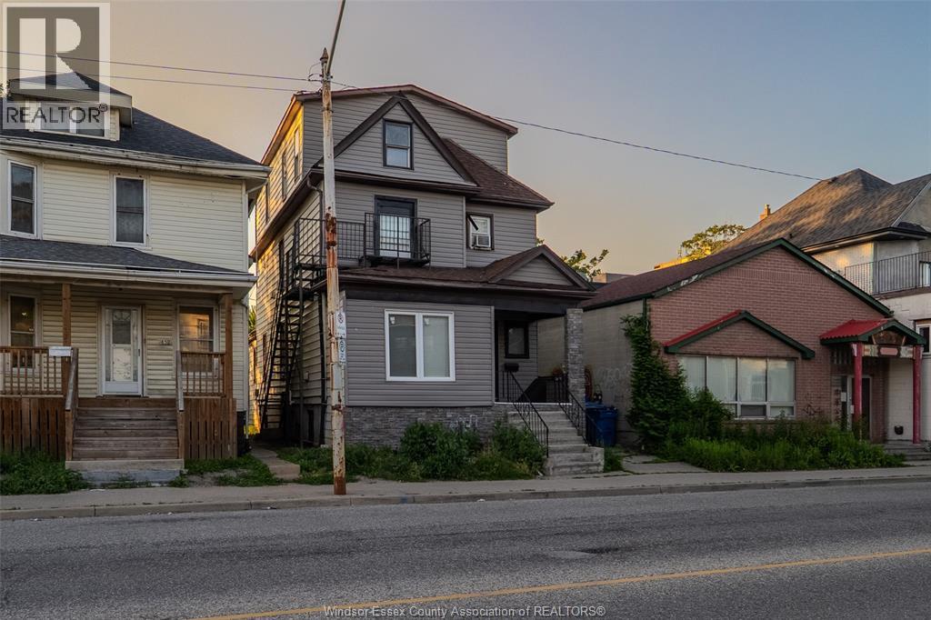 446 WYANDOTTE STREET West, Windsor