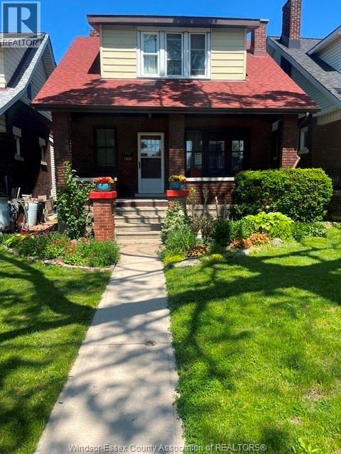 1036 CHURCH, Windsor