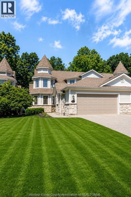 208 CRYSTAL BAY DRIVE, Amherstburg