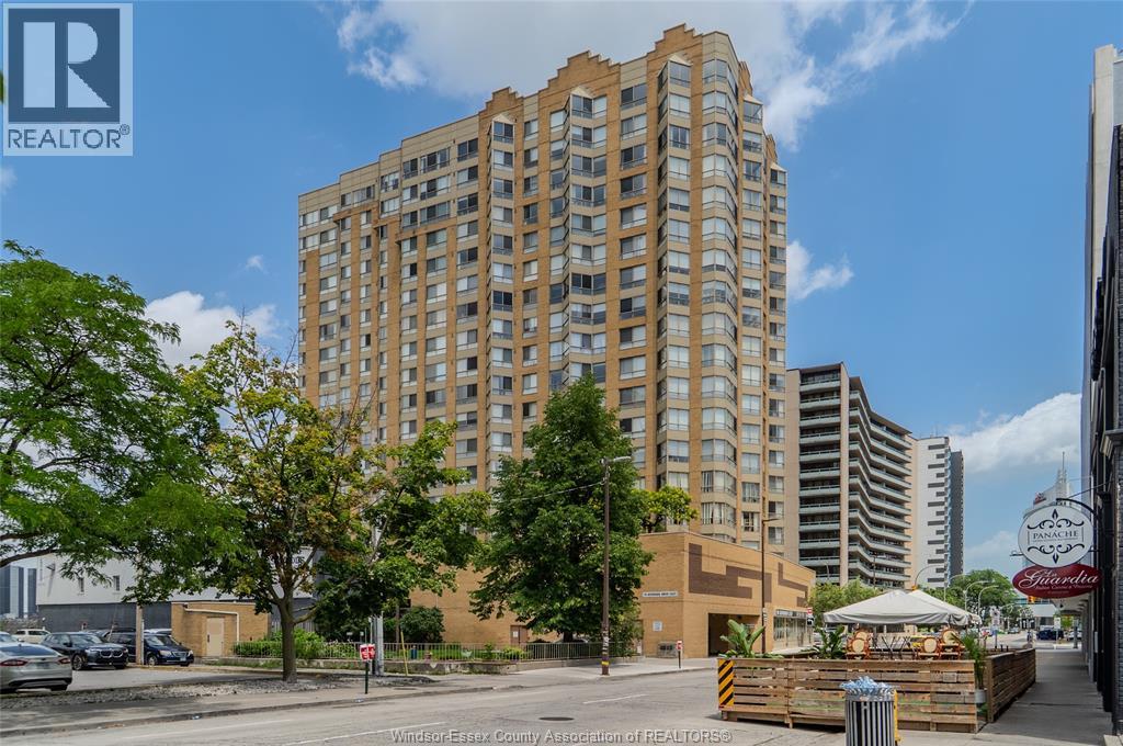 75 RIVERSIDE DRIVE E UnitNo. 1609, Windsor