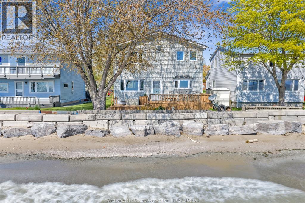 545 LAKEVIEW, Essex