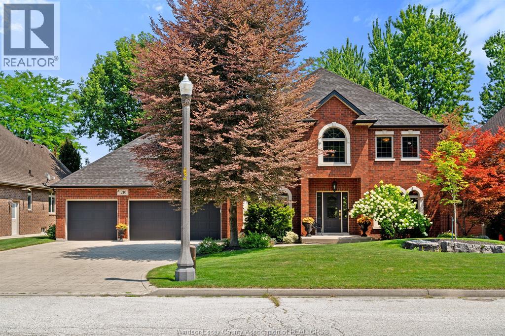 210 Vintage Oak DRIVE, Tecumseh