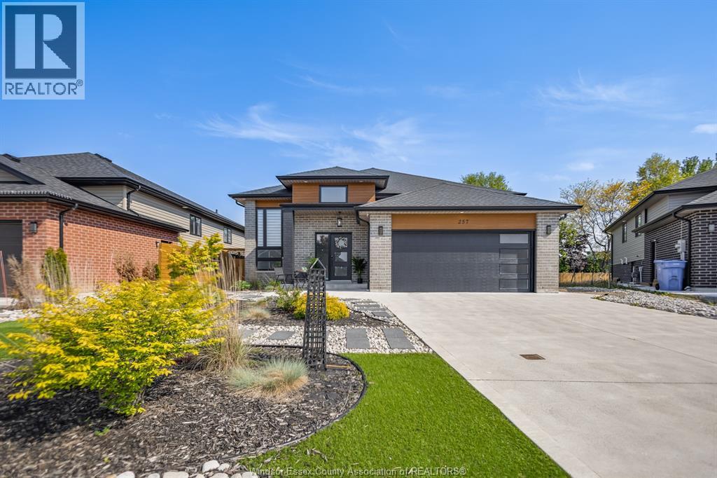 257 ROBINSON AVENUE, Essex