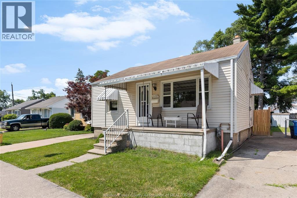 2293 MARENTETTE, Windsor
