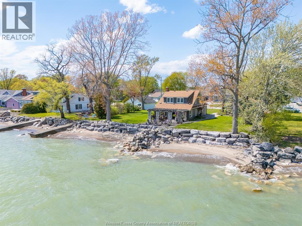 1465 HERITAGE ROAD, Kingsville