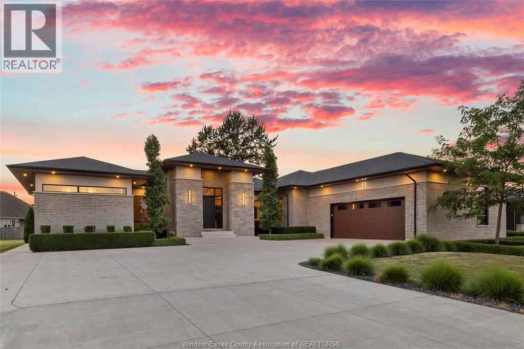11 DESTINY DRIVE, Leamington