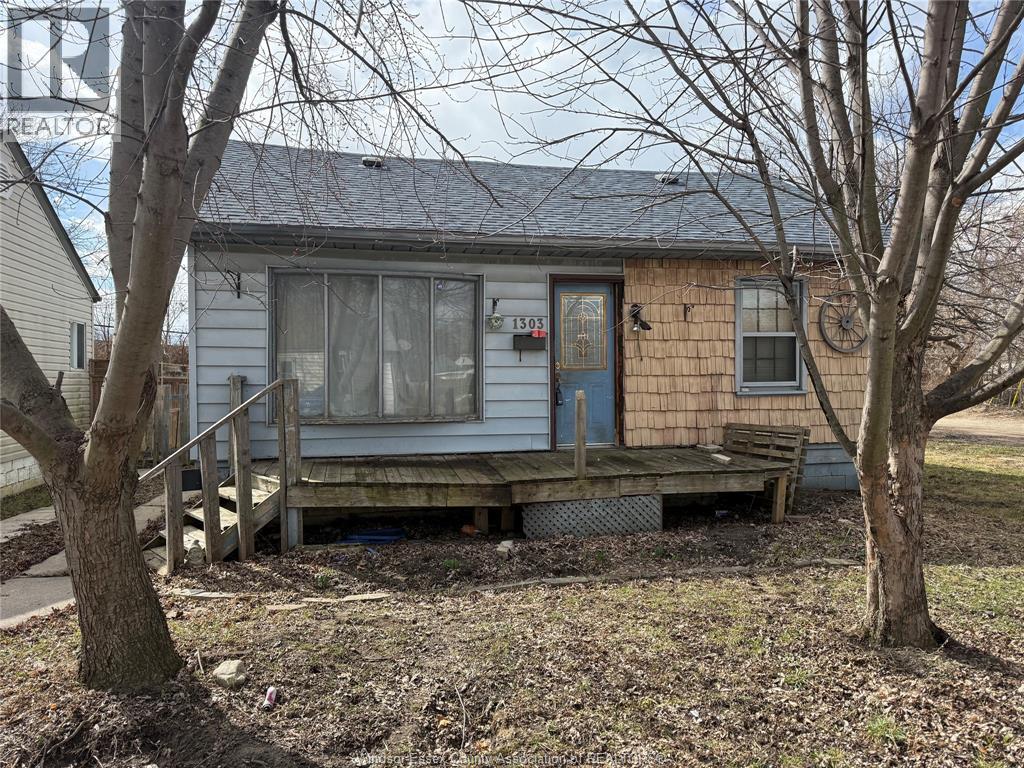 1303 Central, Windsor
