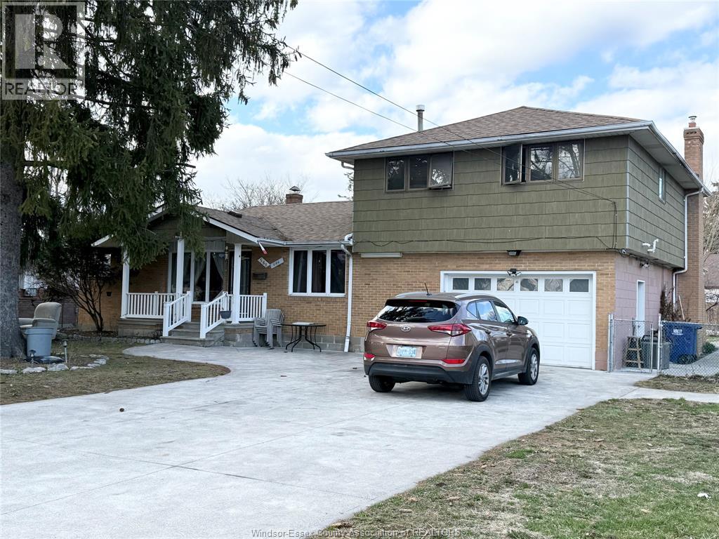 564 WALLACE, Windsor
