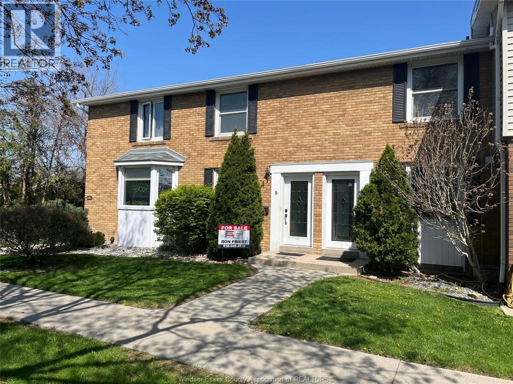 8410 LITTLE RIVER UnitNo. 5, Windsor