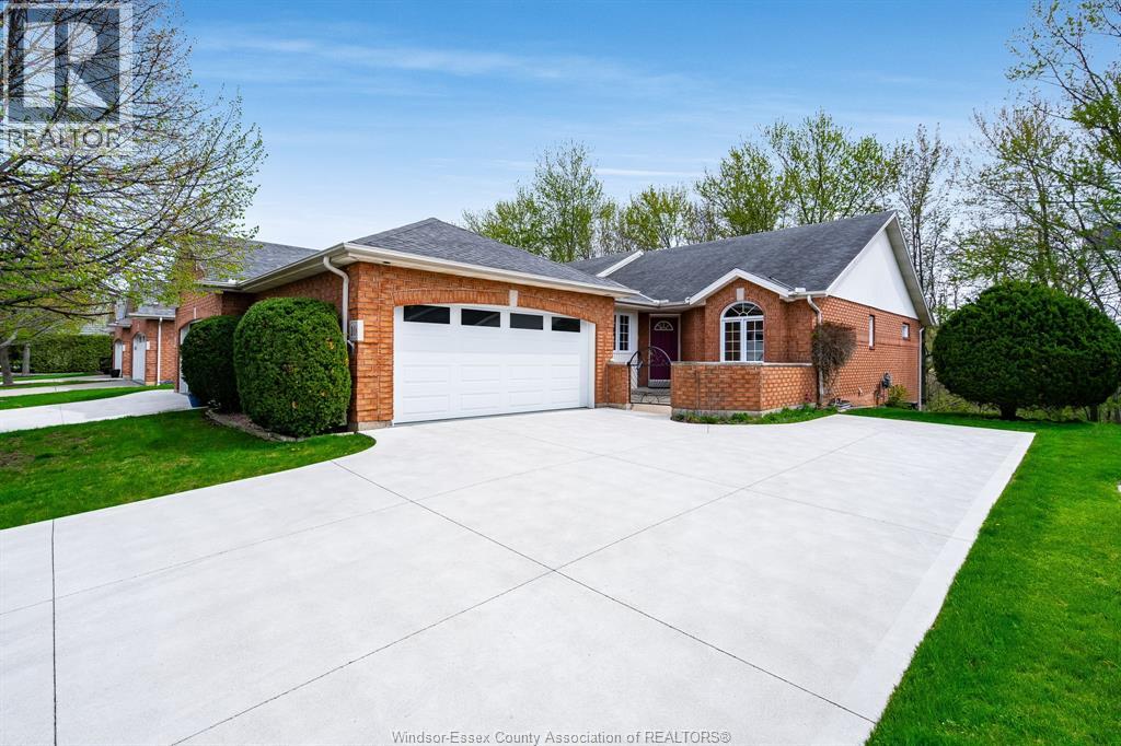 137 Division STREET North UnitNo. 10, Kingsville