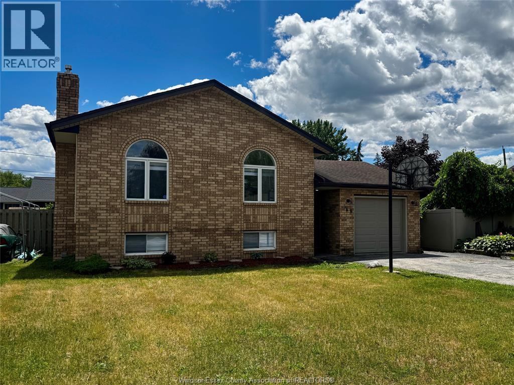 266 BOUFFARD ROAD, LaSalle