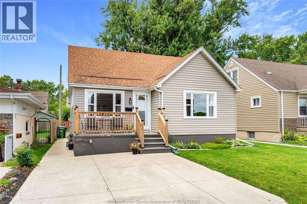 1987 OLIVE ROAD, Windsor