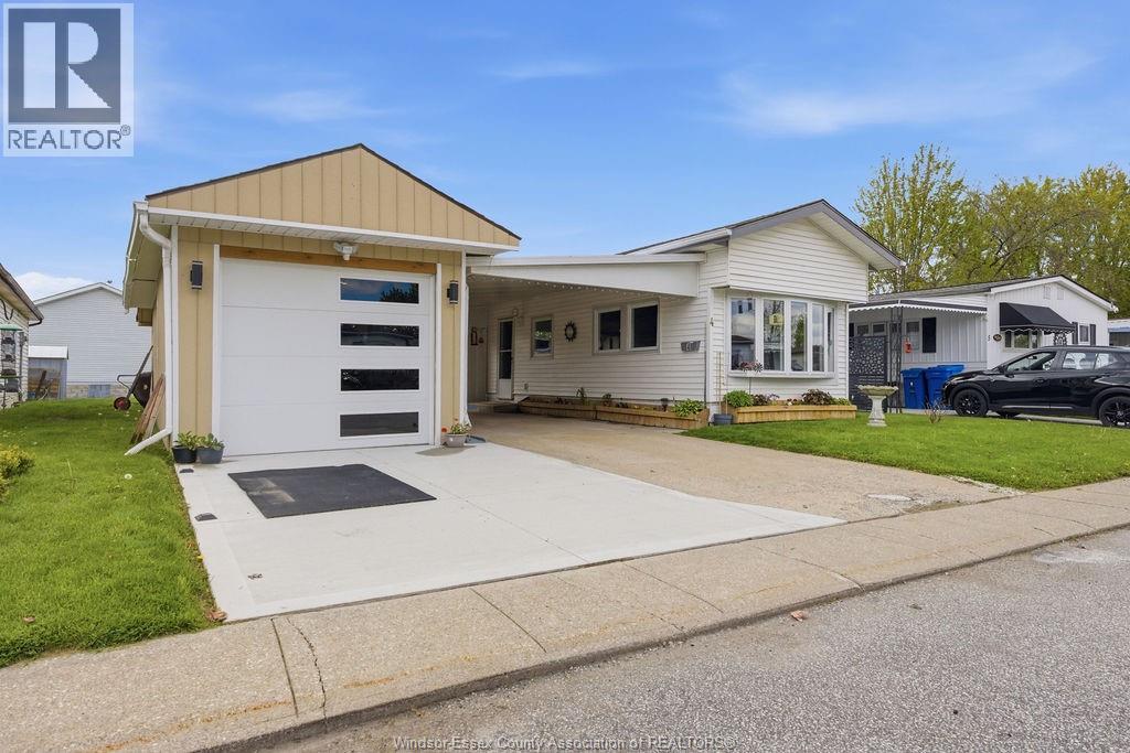4 MALDEN HILL, Amherstburg