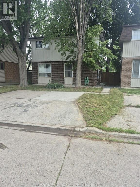 9370 AIRE COURT, Windsor