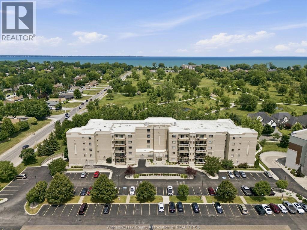 200 MANNING ROAD UnitNo. 211, Tecumseh