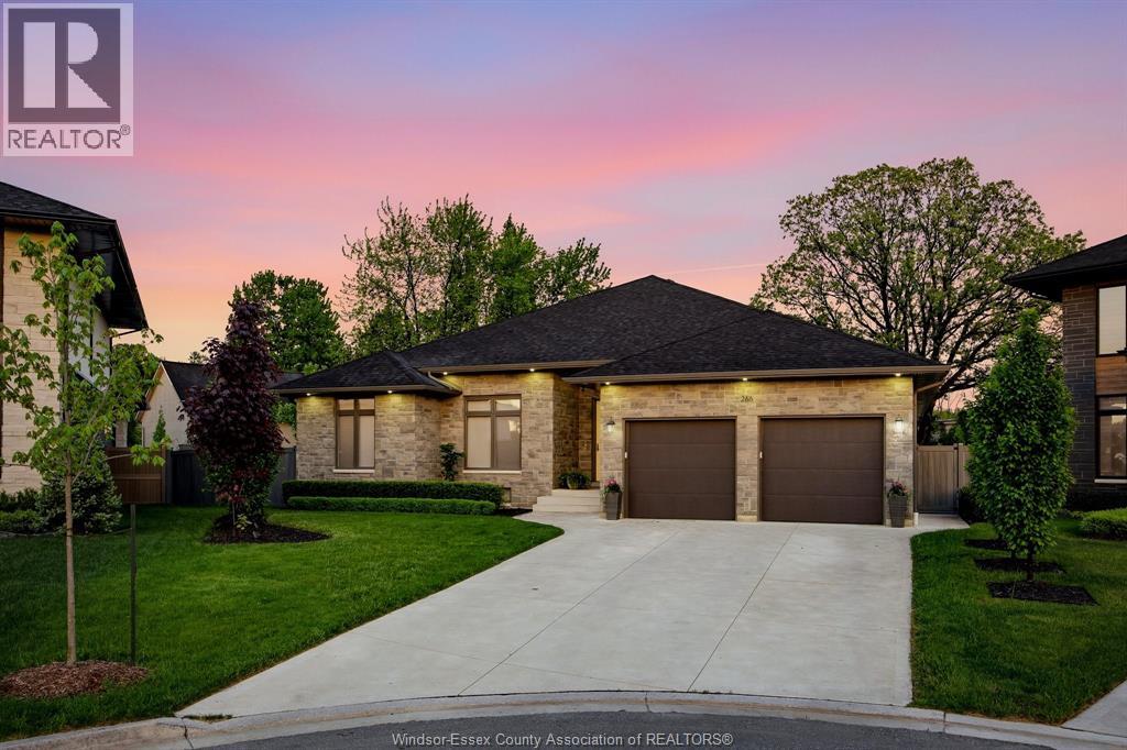 266 XAVIER CIRCLE, Lakeshore