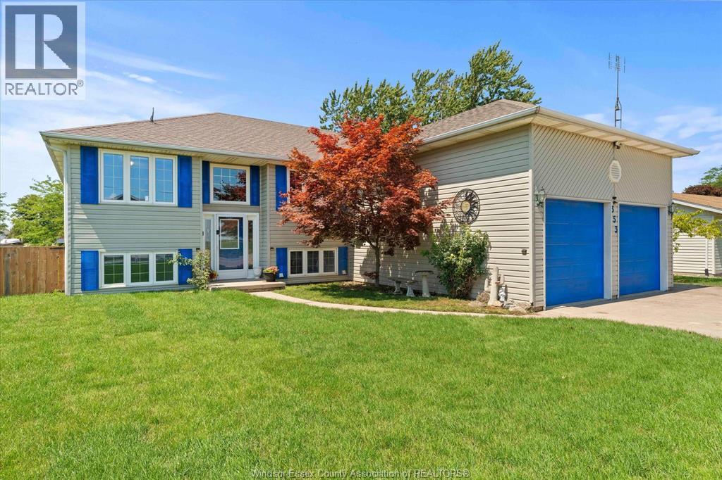 353 EAST RUSCOM RIVER ROAD, Lakeshore