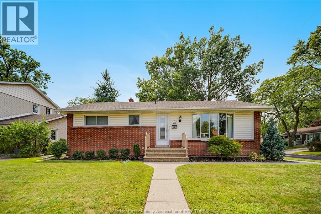 3665 RANDOLPH AVENUE, Windsor