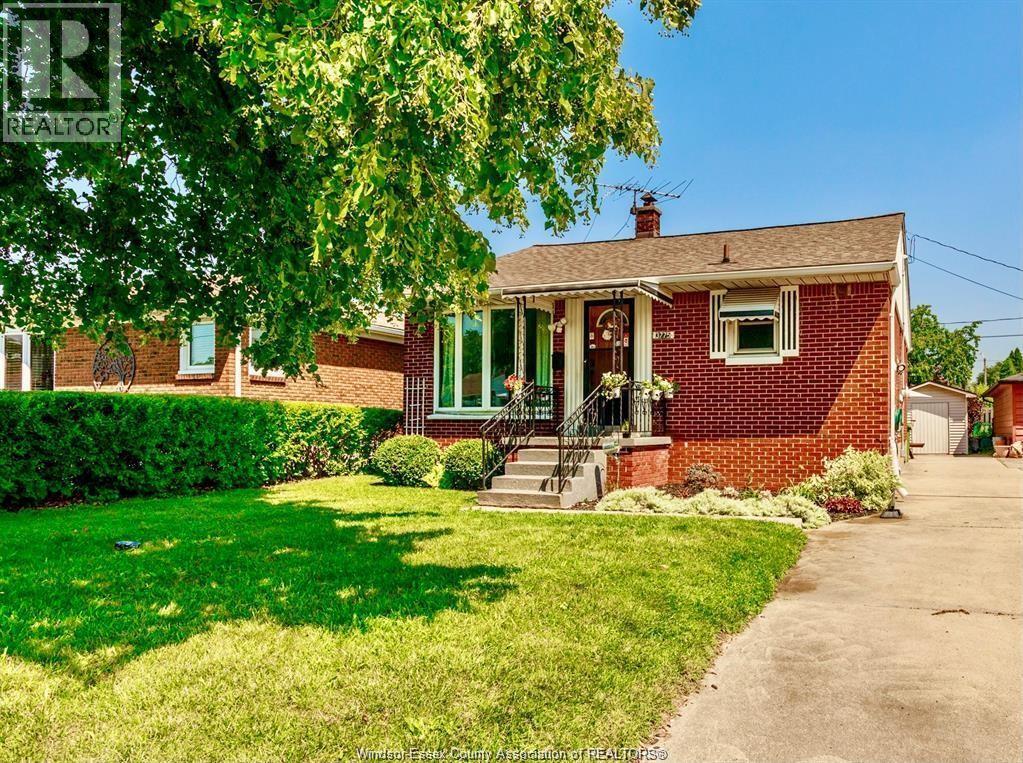 3775 MYRTLE, Windsor