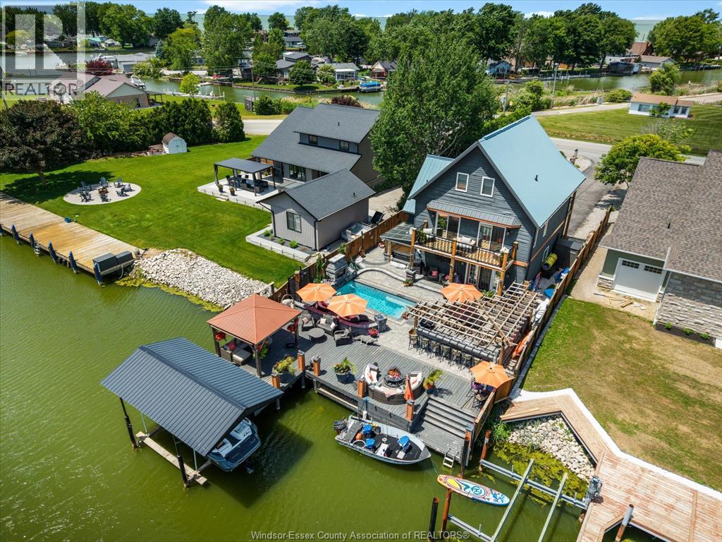 19037 LAKESIDE DRIVE, Lighthouse Cove