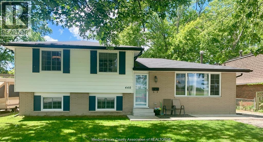 440 FRYER STREET, Amherstburg