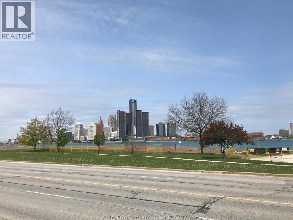 849 RIVERSIDE DRIVE East, Windsor