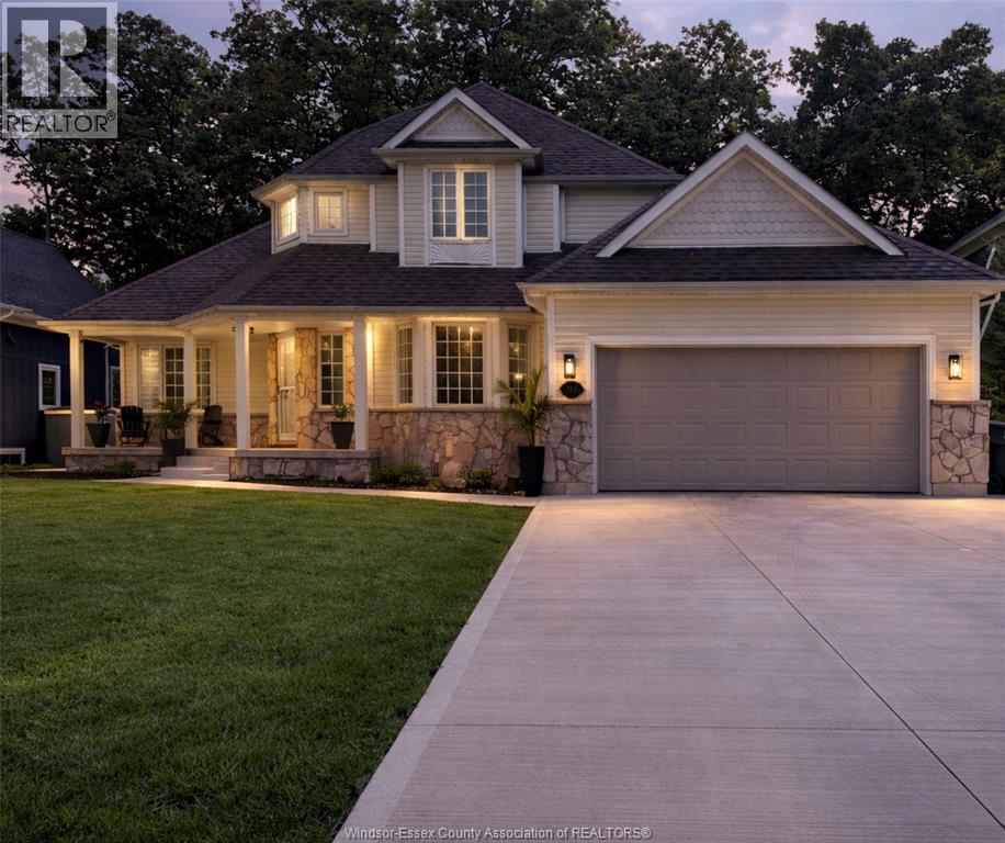 313 CRYSTAL BAY DRIVE, Amherstburg