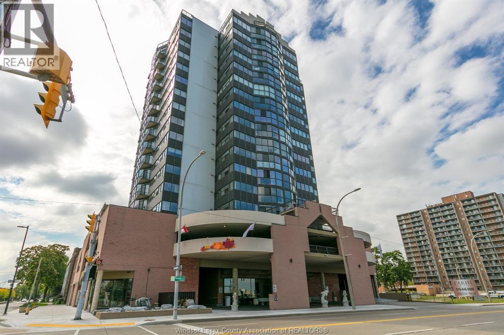 515 RIVERSIDE DRIVE West UnitNo. 1203, Windsor